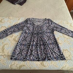 Croft & Barrow 3/4 Sleeve Popover Smocked Front Top, Blouse, Size M